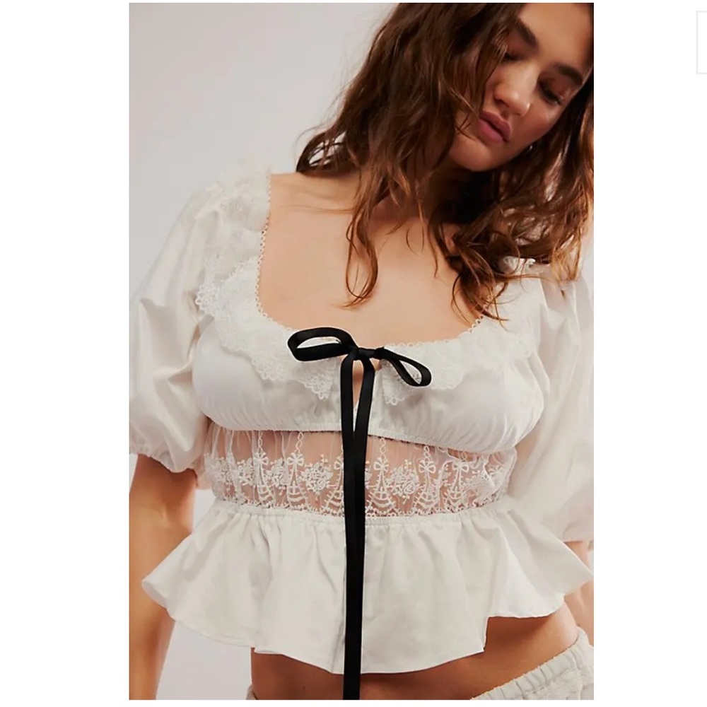 FOR LOVE & LEMONS Marsha Top 🥀